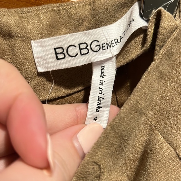 BCBGeneration suede skirt - Picture 3 of 4
